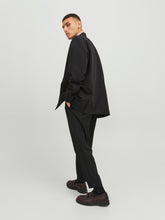 Φόρτωση εικόνας στο εργαλείο προβολής Συλλογής, ΠΑΝΤΕΛΟΝΙ KARL TAPERED CHINO , ME ΠΙΕΤΕΣ, RELAXED FIT