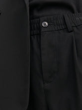 Φόρτωση εικόνας στο εργαλείο προβολής Συλλογής, ΠΑΝΤΕΛΟΝΙ KARL TAPERED CHINO , ME ΠΙΕΤΕΣ, RELAXED FIT