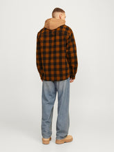 Φόρτωση εικόνας στο εργαλείο προβολής Συλλογής, OVERSHIRT ΚΑΡΟ ΜΕ ΚΟΥΜΠΙΑ,RELAXED FIT