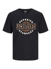 Φόρτωση εικόνας στο εργαλείο προβολής Συλλογής, JACK&JONES T-SHIRT ΚΟΝΤΟΜΑΝΙΚΟ ΜΕ ΛΑΙΜΟΚΟΨΗ ΚΑΙ ΣΤΑΜΠΑ ΜΕ ΤΟ LOGO ΕΜΠΡΟΣ ΚΑΝΟΝΙΚΗ ΕΦΑΡΜΟΓΗ