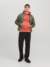 Φόρτωση εικόνας στο εργαλείο προβολής Συλλογής, ΦΟΥΤΕΡ ΜΕ ΚΟΥΚΟΥΛΑ ΚΑΙ ΚΟΡΔΟΝΙΑ , RELAXED FIT