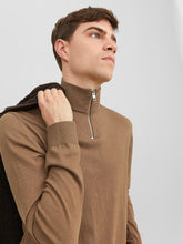 Φόρτωση εικόνας στο εργαλείο προβολής Συλλογής, ΠΛΕΚΤΟ , ΜΕ ΜΙΣΟ ΦΕΡΜΟΥΑΡ ΣΤΟ ΚΕΝΤΡΟ , REGULAR FIT