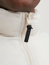 Φόρτωση εικόνας στο εργαλείο προβολής Συλλογής, ΜΠΟΥΦΑΝ PUFFER , ME ΠΛΑΓΙΕΣ ΤΣΕΠΕΣ , REGULAR FIT