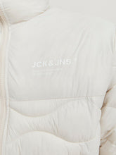 Φόρτωση εικόνας στο εργαλείο προβολής Συλλογής, ΜΠΟΥΦΑΝ PUFFER , ME ΠΛΑΓΙΕΣ ΤΣΕΠΕΣ , REGULAR FIT