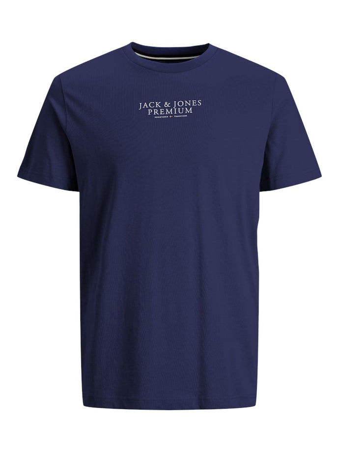 T-SHIRT ΜΕ ΣΤΡΟΓΓΥΛΗ ΛΑΙΜΟΚΟΨΗ, 100% ΒΑΜΒΑΚΙ, ΜΕ ΤΟ LOGO ΤΟΥ BRAND ΕΜΠΡΟΣ , REGULAR FIT