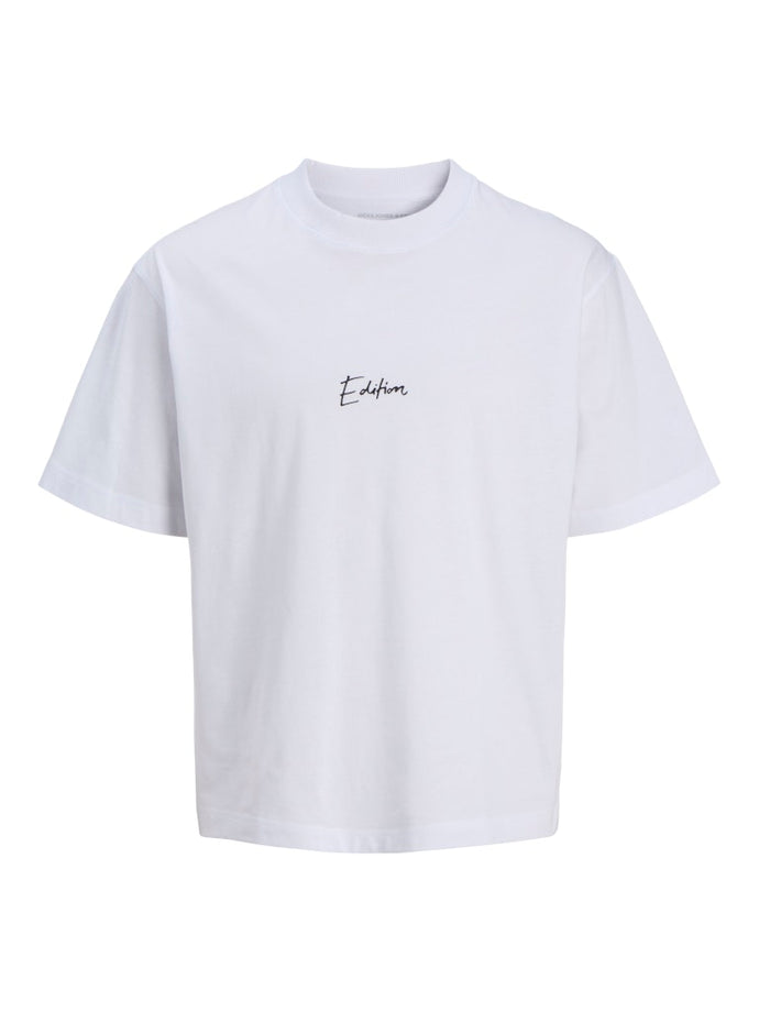 T-SHIRT ΜΕ ΣΧΕΔΙΟ ΠΙΣΩ ΣΤΗΝ ΠΛΑΤΗ 100% ΒΑΜΒΑΚΕΡΟ